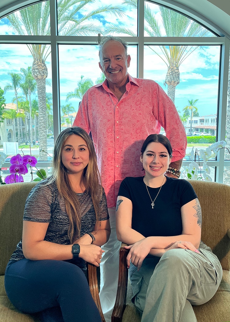 The Newport Mesa Wellness team offers many holistic medicine, metabolic & neurological health programs and treatments to support patients on their healing journey.